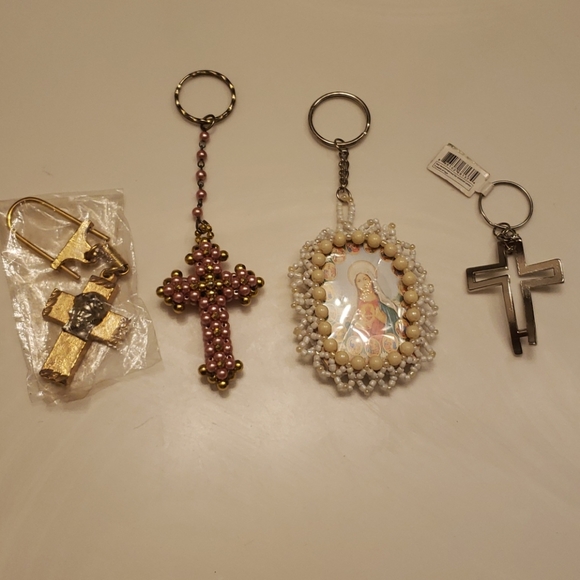 MEDAL 🏅KEYS 🔑 - Picture 1 of 16